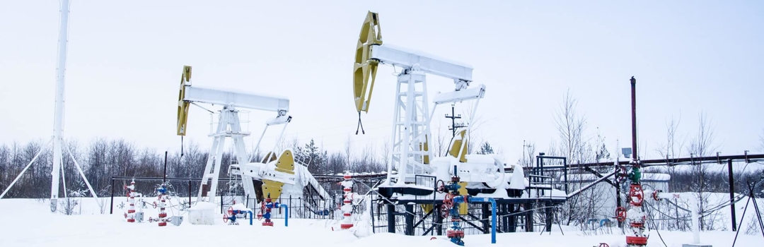 https://www.arnolditkin.com/cms/thumbnails/34/1080x350/images/blog/oilfield-4.2201140945002.jpg